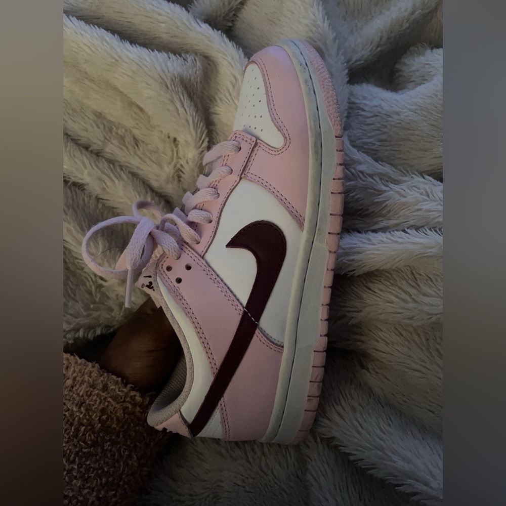 Pink Nike dunks